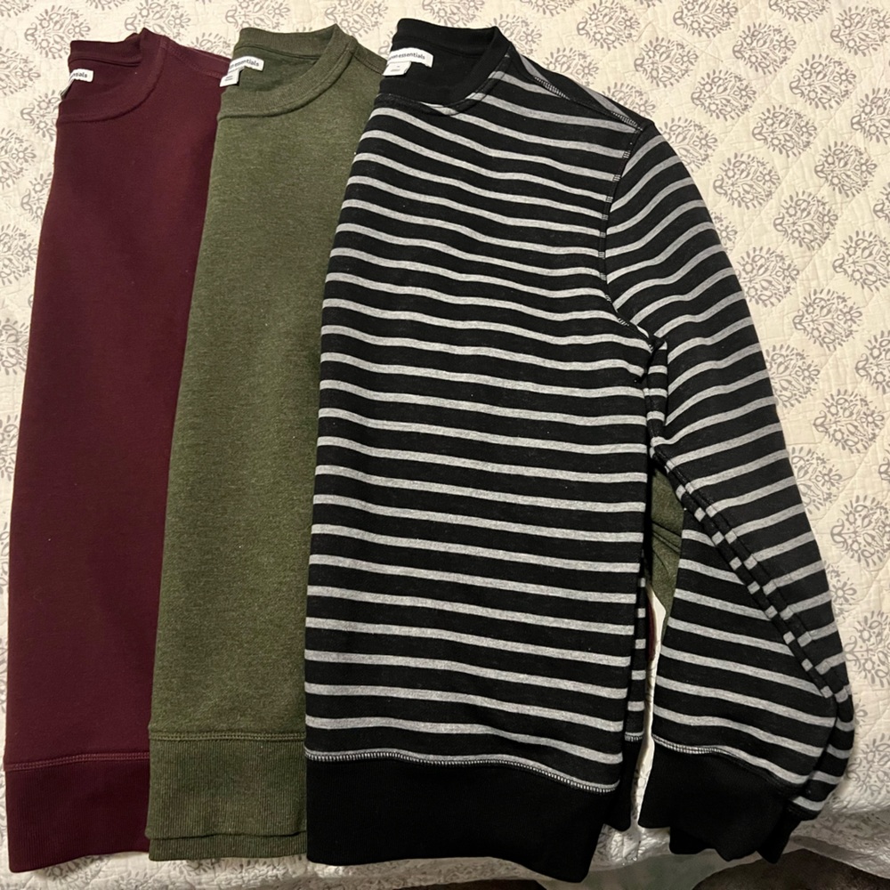 3-Pack (Lot) of Amazon Essentials Sweatshirts (Multiple Colors)